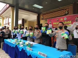 Polisi Gagalkan Peredaran 16 Kg Sabu di Sumsel, 2 Orang Ditangkap