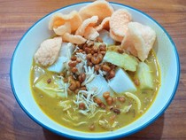 3 Resep Lontong Sayur Khas Jawa yang Gurih Berempah