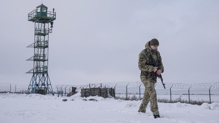 Rusia Tembak Jatuh 4 Rudal Buatan AS di Dekat Perbatasan Ukraina