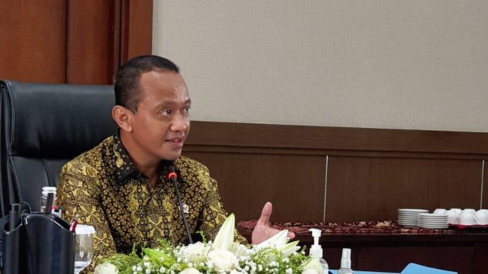 Presiden Joko Widodo meninjau pembangunan Ibu Kota Nusantara di Kalimantan Timur, Rabu (22/6). Jokowi tampak meninjau IKN bersama Ketua DPR RI Puan Maharani.