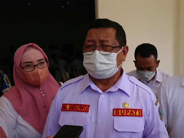 Bupati Tulungagung Maryoto Birowo