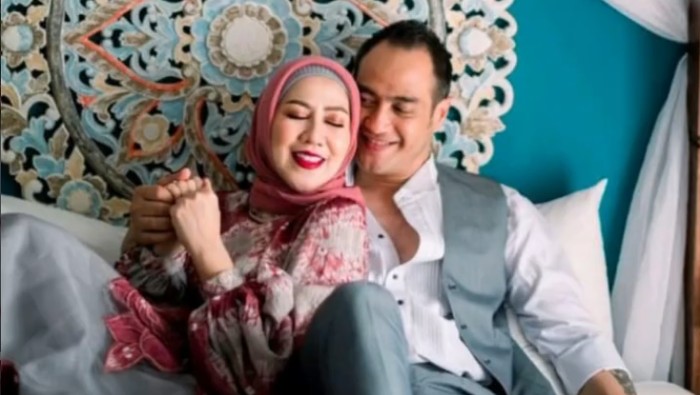 Foto Prewedding Venna Melinda dan Ferry Irawan