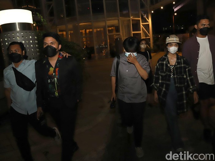 Thariq Halilintar dan Fuji