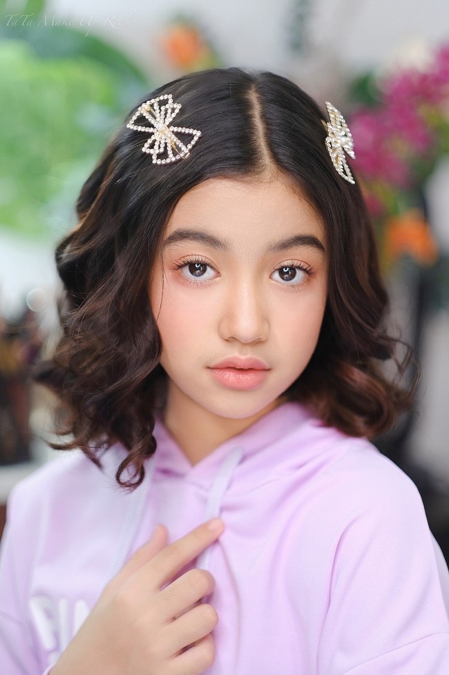 Selain jadi artis, Jenna juga menjadi model dan brand ambassador untuk Perusahaan Telekomunikasi Cellcard Kamboja, R&F Properties, bahkan Marie Regal Indonesia.Foto: Facebook jenna norodom