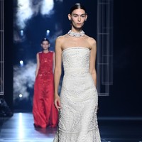 Fashion show koleksi busana Fendi Haute Couture Spring/Summer 2022 di Paris Fashion Week, Januari 2022.  Dok. Getty Images/Pascal Le Segretain.