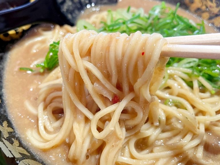 Lagi Viral Ramen Berkuah Super Kental di Jepang, Sehari Cuma Ada 5 Porsi