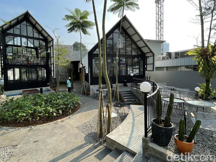 Ngopi-ngopi Cantik Sambil Mengagumi Arsitektur Urban di Tempat Ini