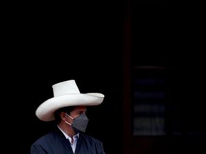 PM Peru Mundur Lagi, Kelima dalam 16 Bulan!