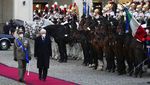 Momen Pelantikan Mattarella Jadi Presiden Italia di Usia 80 Tahun