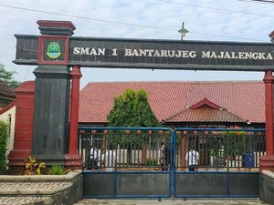 19 Siswa Positif COVID-19, SMAN Bantarujeg Majalengka Setop PTM