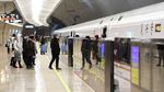 Foto: Kereta Berkecepatan Tinggi dan Stasiun Kereta Api Terdalam di Dunia