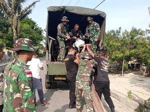 Sempat Mengungsi Gegara Bentrok, Warga Desa Kariu Pulang Dikawal Aparat