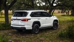 Lihat Lebih Dekat Wujud SUV Hybrid Terbaru Toyota Sequoia 2023