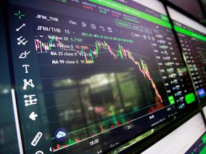 Bayang-Bayang Pajak di Tengah Pusaran Investasi Kripto