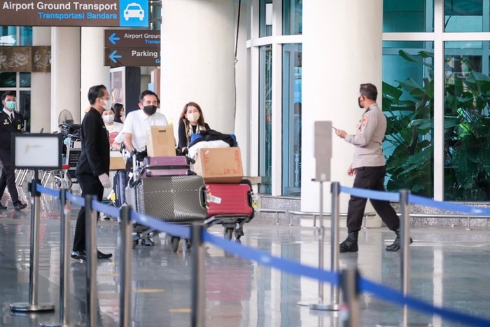 Pemerintah Republik Indonesia mulai melayani kembali penerbangan Internasional ke Bali, yang berlaku efektif pada 4 Februari 2022, ditandai dengan mendaratnya penerbangan inagurasi oleh pesawat Garuda Indonesia dari Bandara Narita, Jepang, ke Bandara I Gusti Ngurah Rai Denpasar.