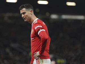 Cristiano Ronaldo Diragukan Jadi Kapten Baru MU karena...