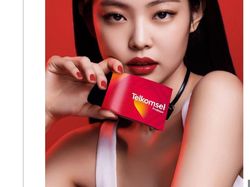Kreatifnya Netizen, Idol Kpop Jadi Model Iklan Lokal