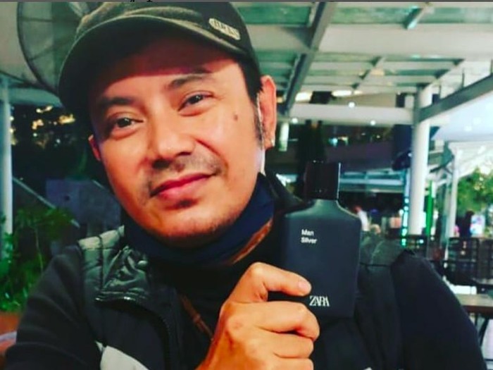 salah satu pose jacky hasan