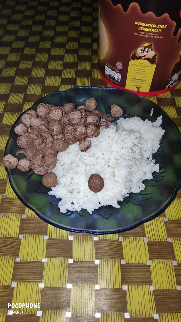 10 Kombinasi Makanan Nyeleneh