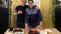 Tak beda jauh dari sang kakak, Athalla juga suka nih kulineran mewah. Seperti merayakan ulang tahun sang ayah dan makan malam bersama. Foto: Instagram Athalla Naufal