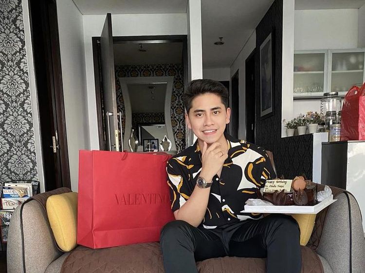 Kulineran Mewah Athalla Naufal di Dubai hingga Jakarta