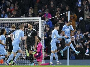 Piala FA: Manchester City Libas Fulham 4-1