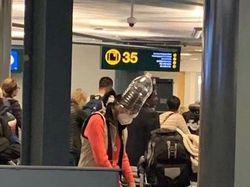 Ragam Cara Lindungi Diri di Awal Pandemi, Bikin Terkenang Kembali