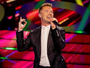 Ronan Keating Puji Putri Ariani: Dia Akan Jadi Bintang Besar