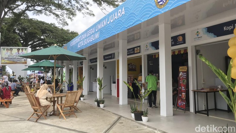 Titik Juara di Alun-alun Kota Sukabumi Titik Juara di Alun-alun Kota Sukabumi