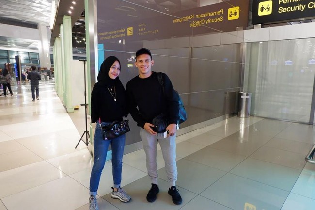 Egy yang saat ini berkarier di luar negeri sebagai pemain klub liga Slovakia, FK Senica pernah memajang foto keluarganya bersama Adiba. My biggest support, tulis Egy untuk keterangan foto. (Foto: Instagram)