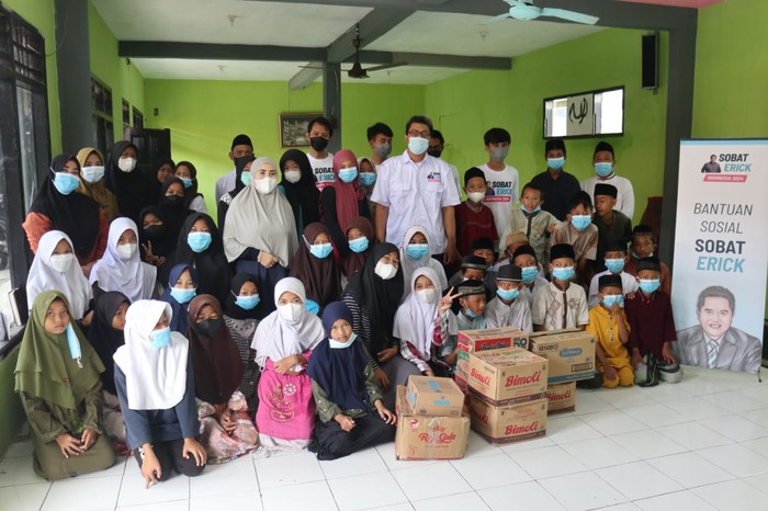 Aksi Sosial Sobat Erick di Banten