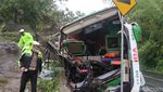 Bus Pariwisata Tabrak Tebing di Bantul, Renggut 13 Nyawa