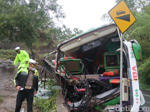 KNKT Ungkap Penyebab Fatal Kecelakaan Bus di Bukit Bego Tewaskan 14 Orang