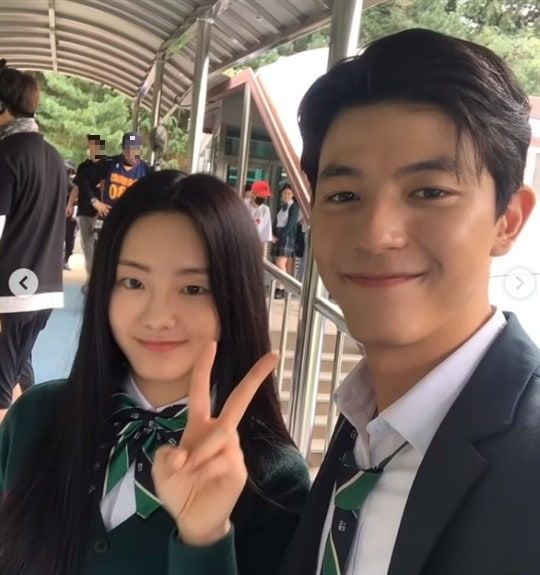 Choi Yi Hyun dan Lomon