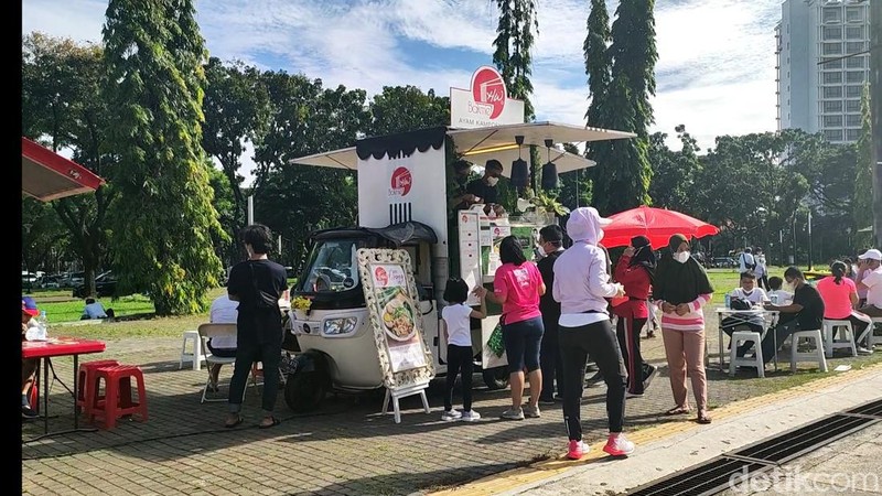 Gowes ke GBK Bisa Mampir Makan Bakmi dan Rice Bowl Enak
