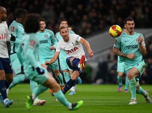 Piala FA: Kane 2 Gol, Tottenham Sikat Brighton 3-1
