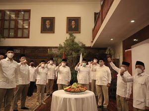 Prabowo di HUT Ke-14 Gerindra: Kita Berjuang Membela Rakyat Lemah!