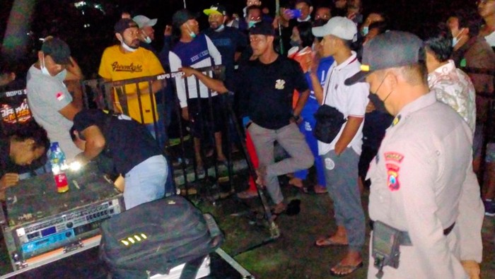 live music di Blitar dibubarkan