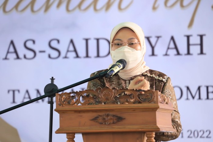 Menaker Ida menghadiri Wisuda Amtsilati di Pondok Pesantren As-Saidiyyah 2 Bahrul Ulum, Jombang