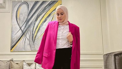 7 Potret Mewah Rumah Olla Ramlan, Kombinasi Desain Klasik dan Modern