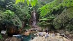 Trekking di Sentul Bonus Nikmati Segar-Asrinya Curug Ciburial, Mau?