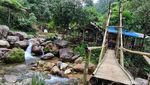 Trekking di Sentul Bonus Nikmati Segar-Asrinya Curug Ciburial, Mau?