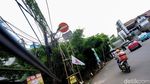 Awas! Ada Tiang Miring di Cirendeu, Tangsel