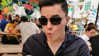 Sederhana! dr Oky Pratama, Crazy Rich Jambi Doyan Makan Bakso dan Kerupuk Jengkol