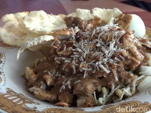 Gado Gado Sultan ala Polewali Mandar yang Unik Racikannya