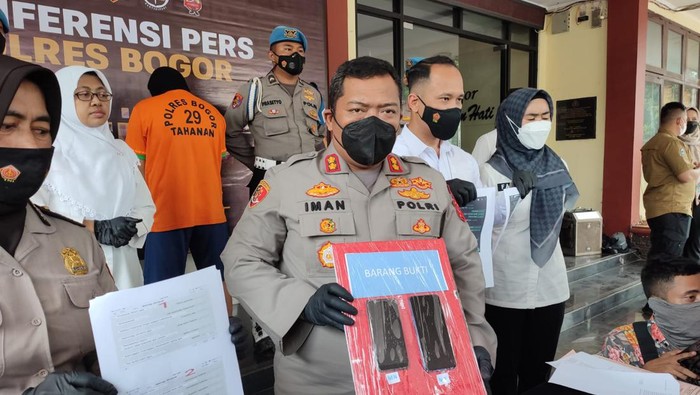 Gopal Junior, eks pelatih futsal di Bogor ditangkap terkait kasus pelecehan seks