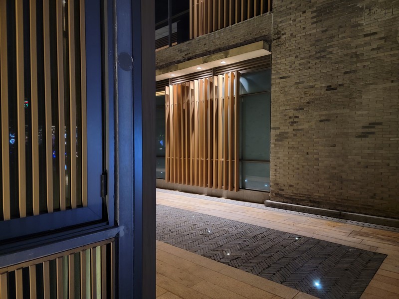 Perbandingan Realme 9 Pro Plus vs S21 Ultra