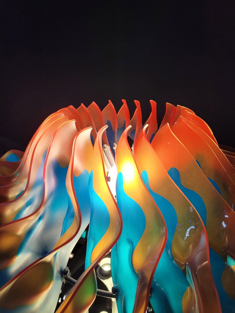 Perbandingan Realme 9 Pro Plus vs S21 Ultra