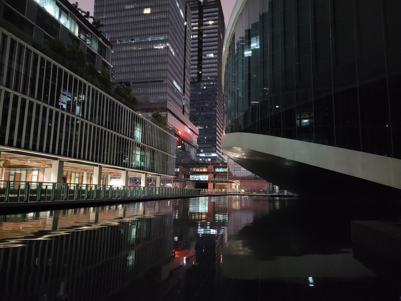 Perbandingan Realme 9 Pro Plus vs S21 Ultra