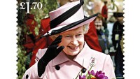 Salah satu dari delapan prangko baru yang menunjukkan Ratu Elizabeth II setelah berkeliling Museum Provinsi Alberta, Edmonton, Kanada pada Mei 2005, yang telah diterbitkan untuk menandai Platinum raja.